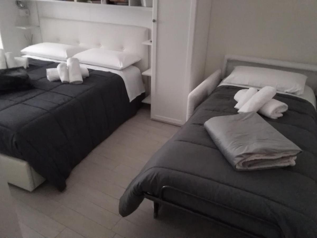 Appartamento La Casa Di Ludovica All'appio Latino *
