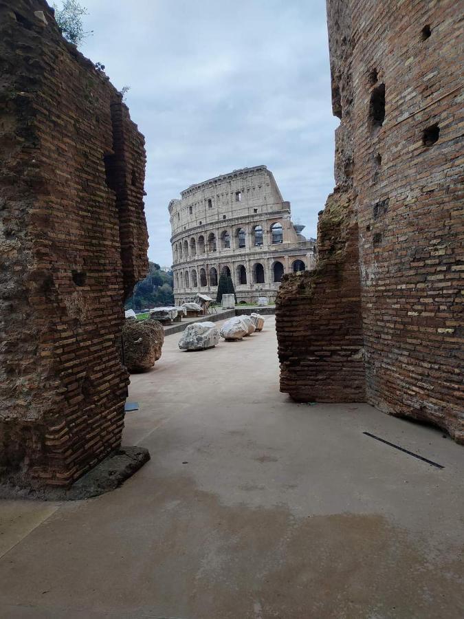 Appartamento La Casa Di Ludovica All'appio Latino Roma