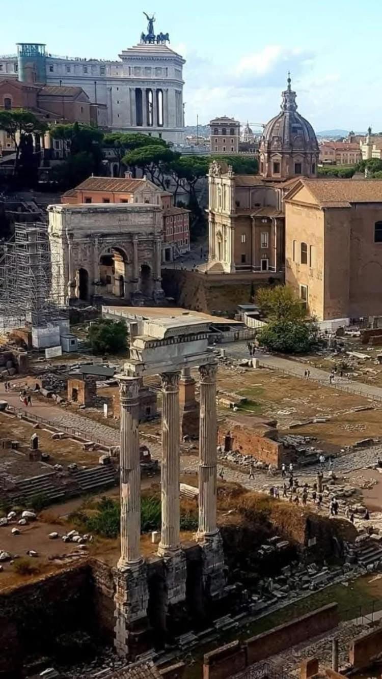 La Casa Di Ludovica All'appio Latino Appartamento *